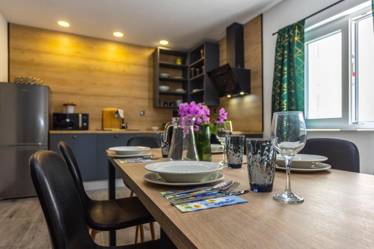 City Apartment Nora, Old Town Located, Free Parking Makarska Ngoại thất bức ảnh